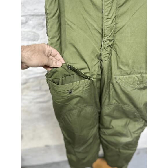 Vtg 70s US Air Force Cargo Pants Extreme Cold Weather Trouser Type F-1B USAF - Picture 4 of 12